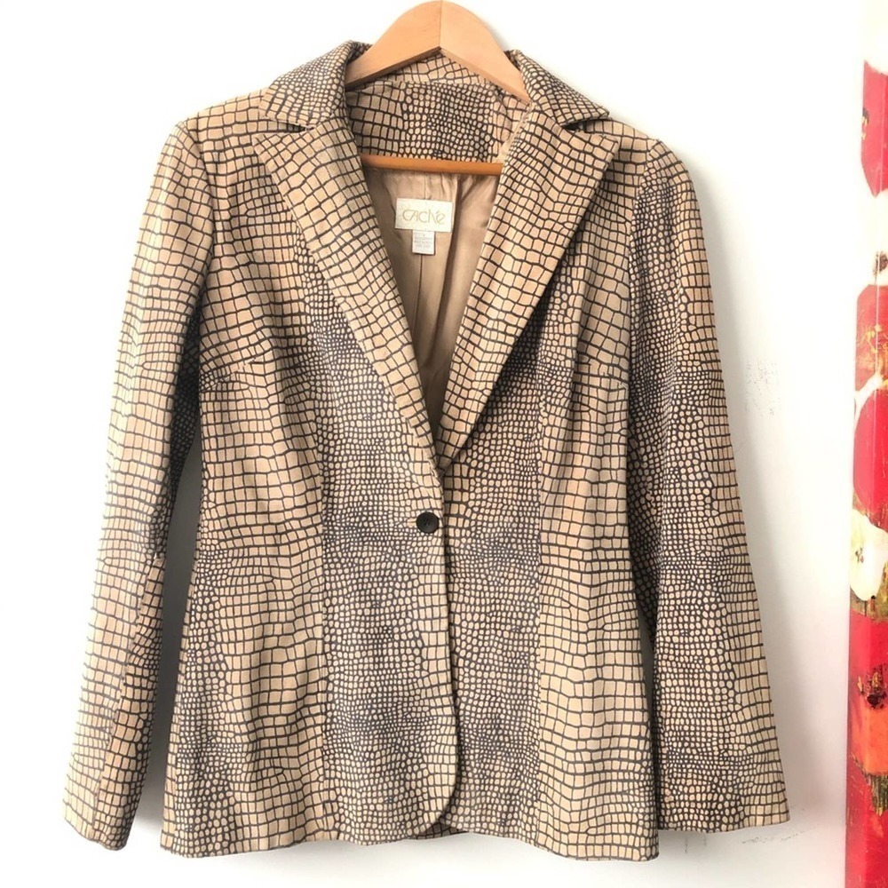 CACHE Tan 100% Leather suede blazer size 2
